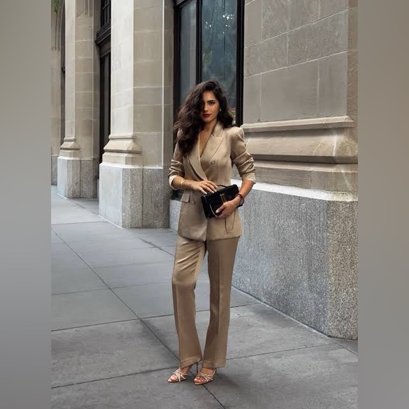 Zara Beige Satin Suit Set - Picture 2 of 6
